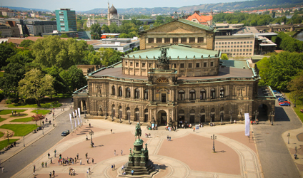 Semper Opera House Germany Travel guide -tour discoveries 